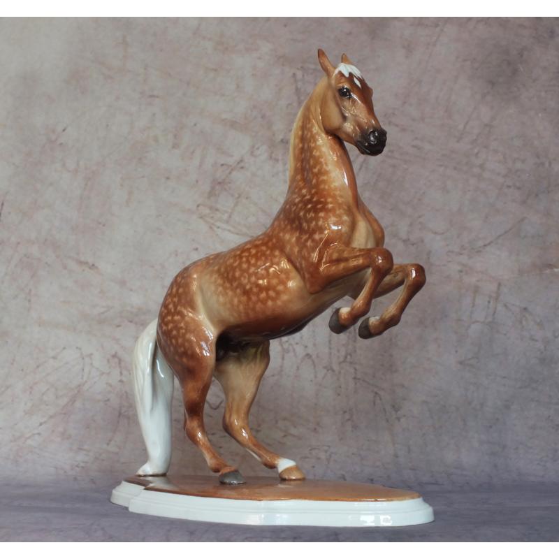 Franklin Mint Large Lipizzaner Mold - Dapple Palomino