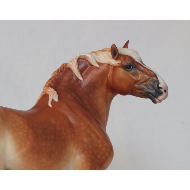 Gustav, Draft Stallion - on Base Version - Original Finish Painting Standard