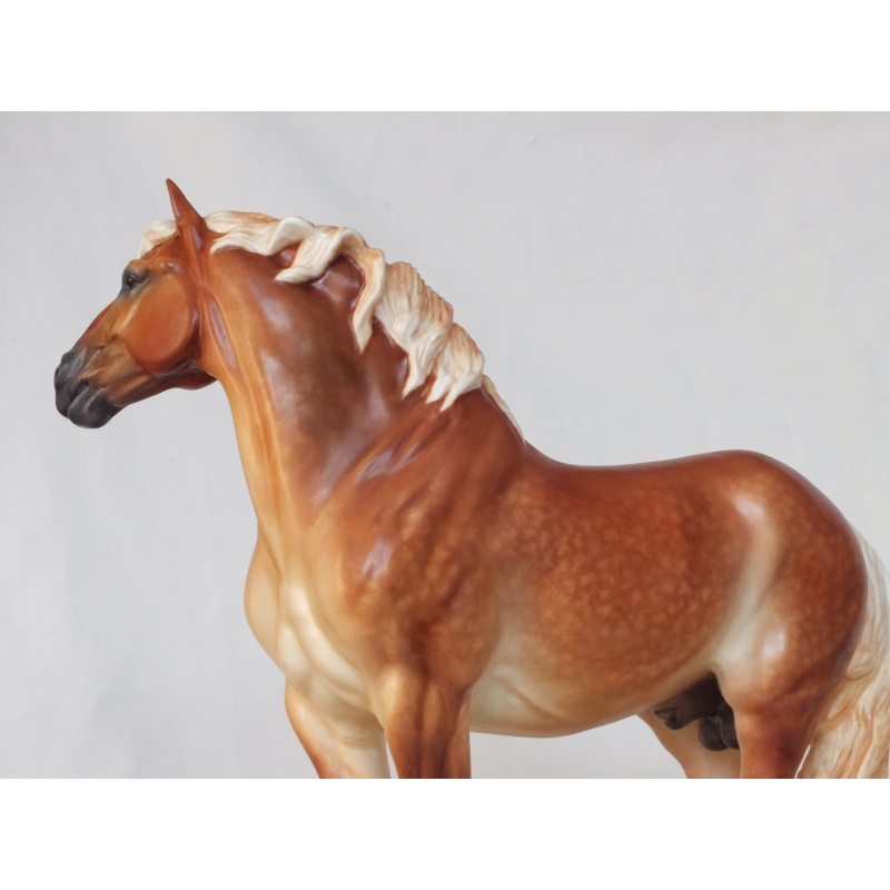 Gustav, Draft Stallion - on Base Version - Original Finish Painting Standard