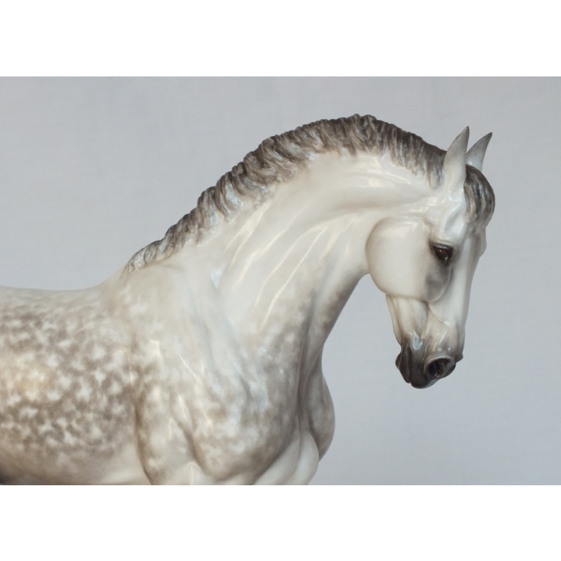 Lohengrin, WB Stallion - Dapple Grey Painting Standard
